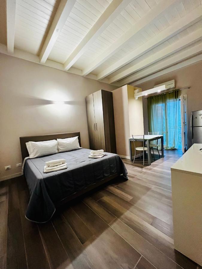 Palermo Inn Studios מראה חיצוני תמונה